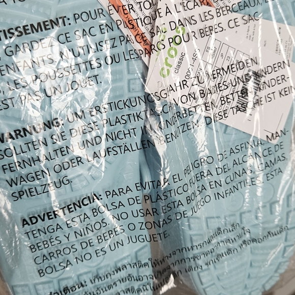 Crocs - Picture 4 of 5